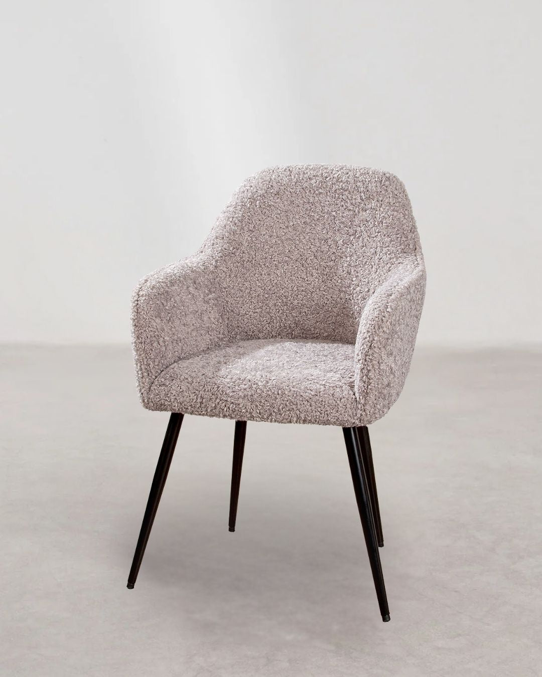 Komfortabler Armchair grau, minimalistisch