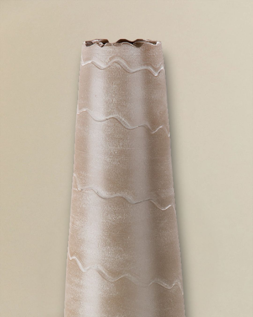 Große Bodenvase 70 cm hoch, modernes Design, Braun-Beige