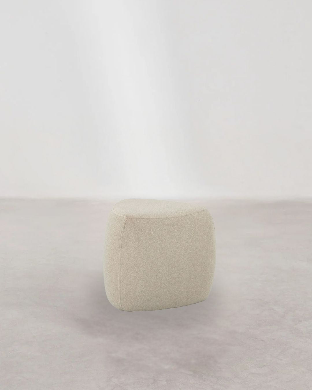 Beistellhocker aus Holz und Polyester, kompakte Größe 46x46x43 cm