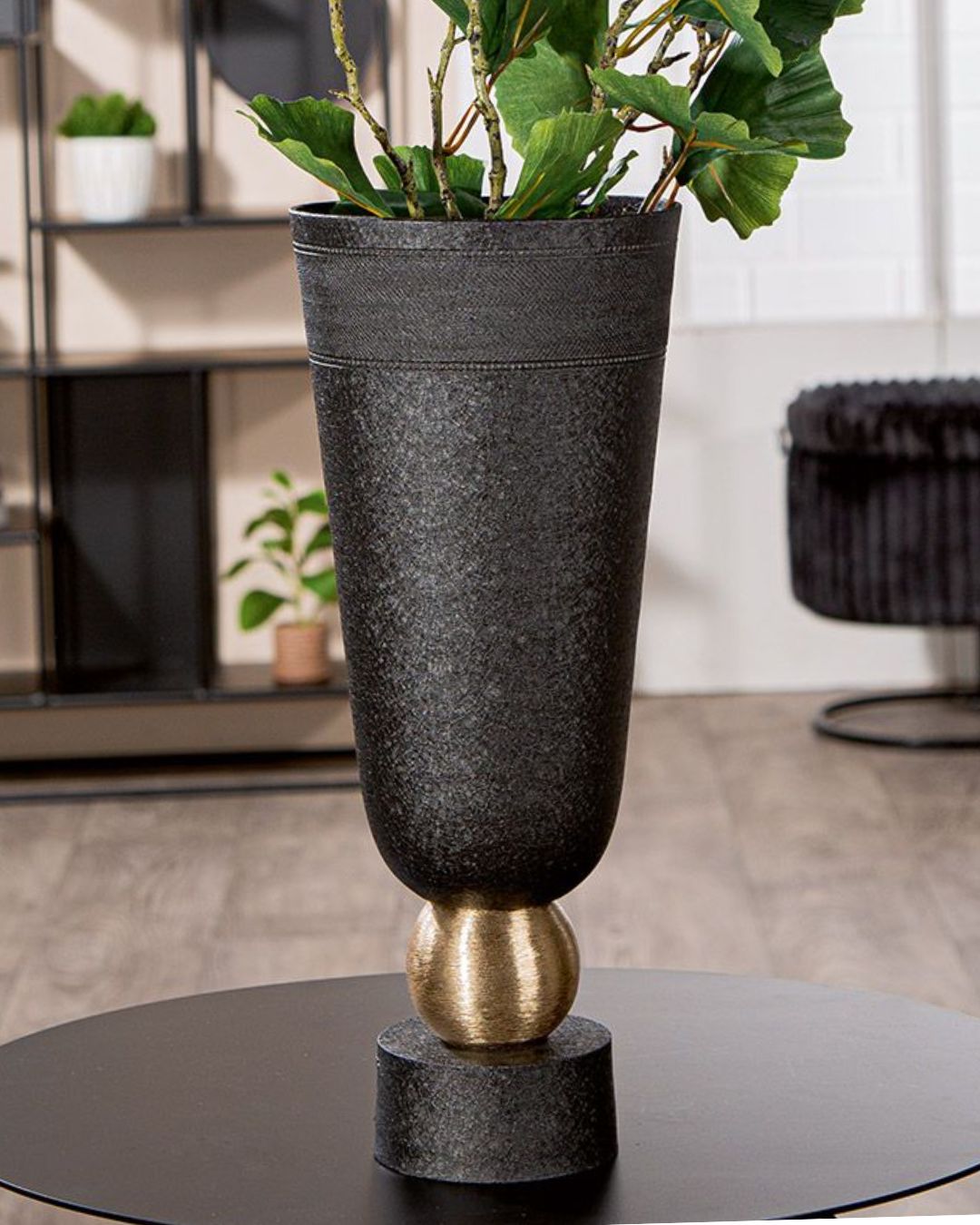 Luxuriöse Dekovase für Wohnzimmer & Büro