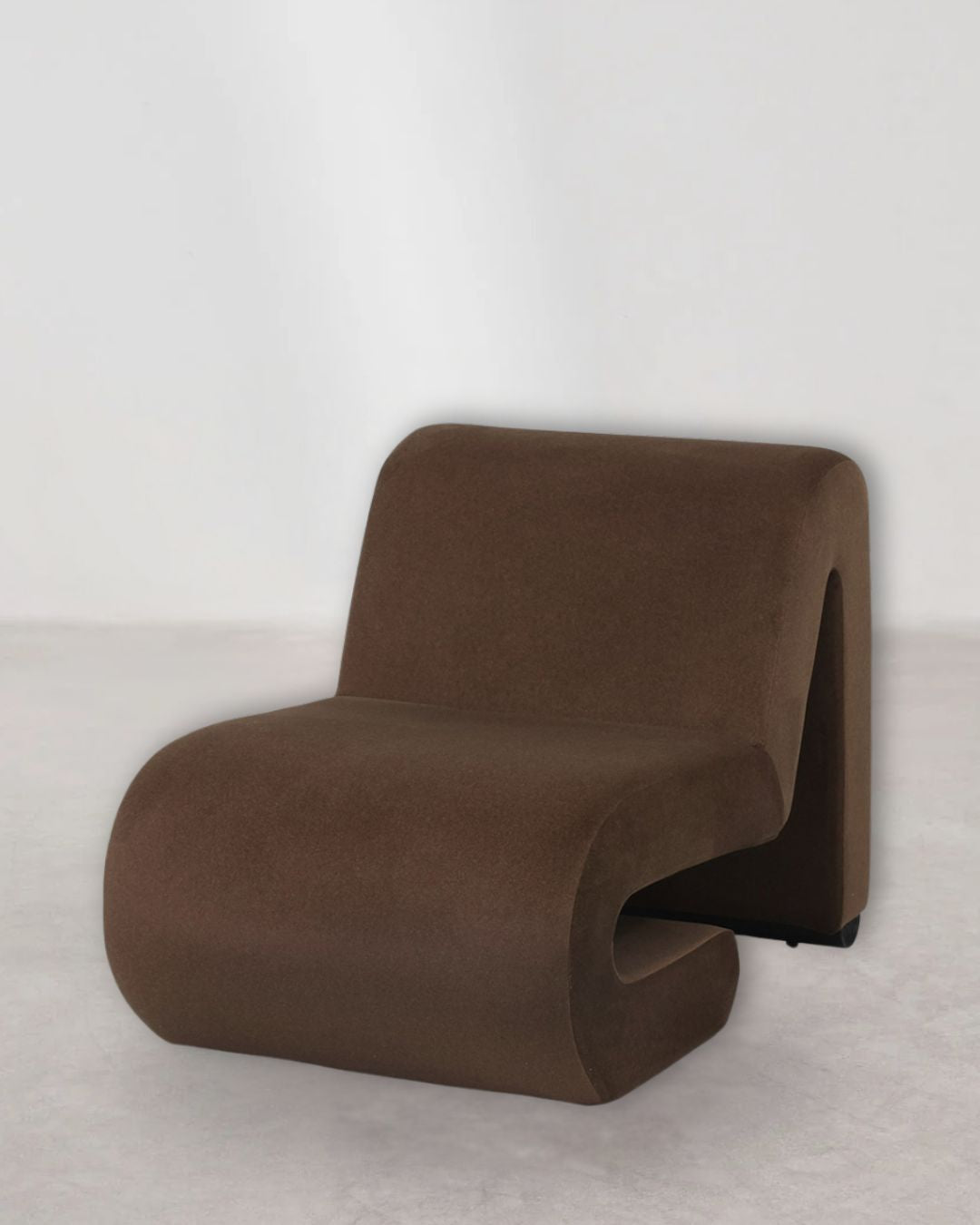 Poltrana Sessel aus Stoff in Wood Brown, modernes Design