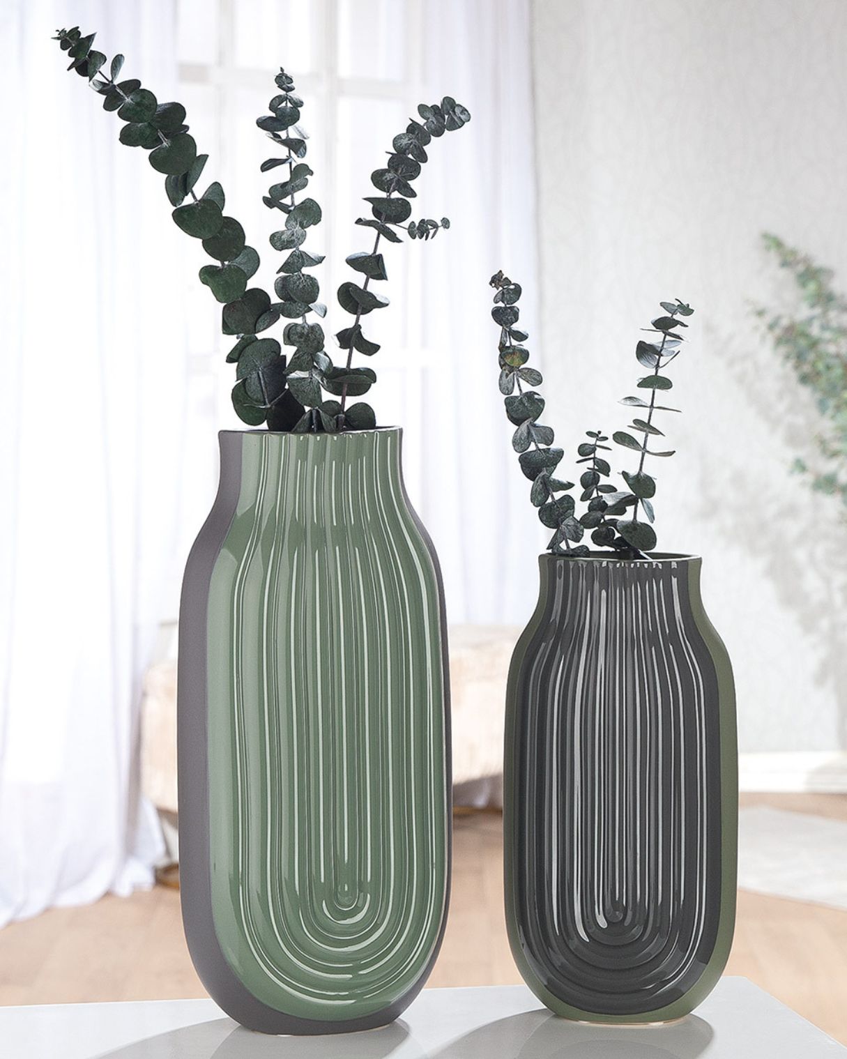 Moderne konische Vase für Wohnzimmer