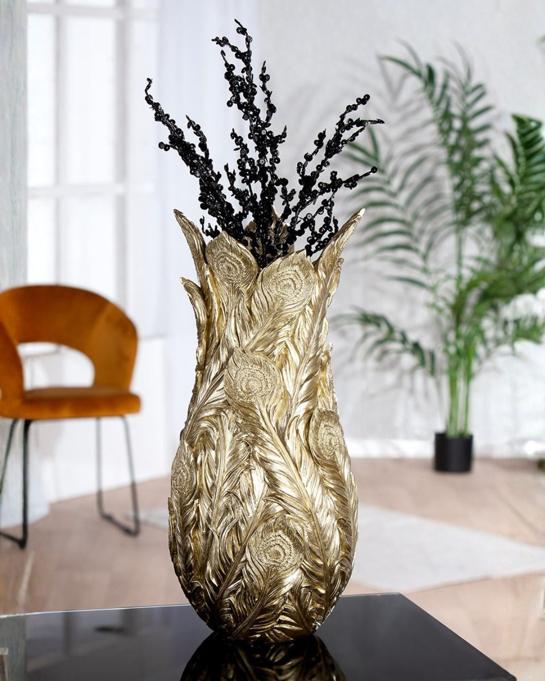 Dekovase gold mit Pfauenfeder Design